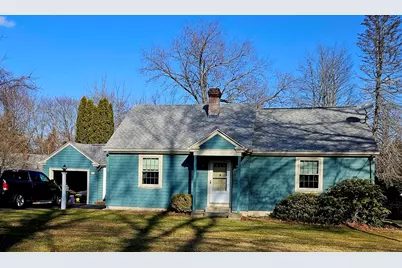 99 Roosevelt, Seekonk, MA 02771 - Photo 1