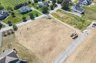 24 Meadow Ln, Southborough, MA 01772 - Photo 15