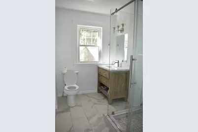 26 Harvard Rd #1, Belmont, MA 02478 - Photo 9