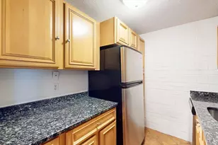 1856 Beacon St, Brookline, MA 02445 - Photo 9