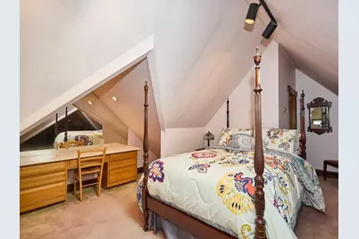 301 Madison, Fall River, MA 02720 - Photo 33