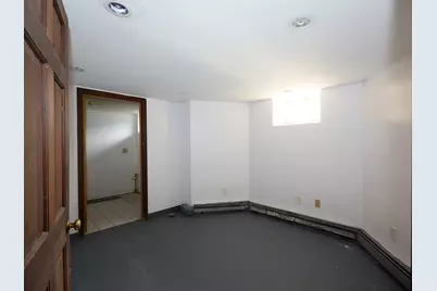 301 Madison, Fall River, MA 02720 - Photo 35