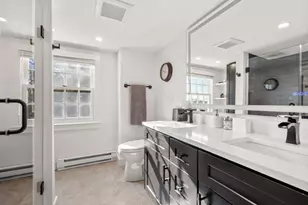 151 Oakland St, Wellesley, MA 02481 - Photo 29