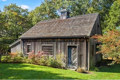 151 Oakland Street, Wellesley, MA 02481 - Photo 35