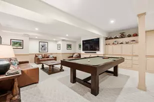 151 Oakland St, Wellesley, MA 02481 - Photo 29