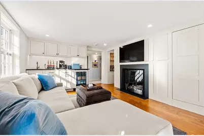 151 Oakland Street, Wellesley, MA 02481 - Photo 11