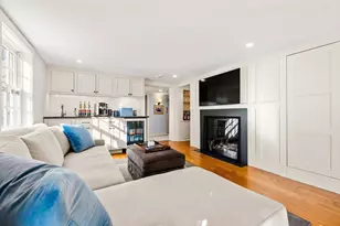 151 Oakland St, Wellesley, MA 02481 - Photo 11