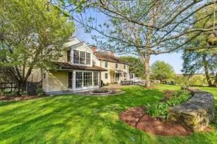 151 Oakland St, Wellesley, MA 02481 - Photo 3