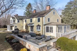 151 Oakland St, Wellesley, MA 02481 - Photo 3