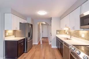 19 Hoyle, Norwood, MA 02062 - Photo 1