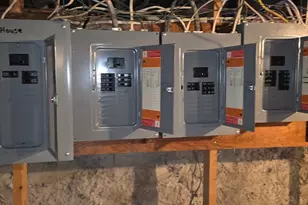 4 Pine St, Taunton, MA 02780 - Photo 15