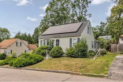 354 Seames Dr, Manchester, NH 03103 - Photo 3