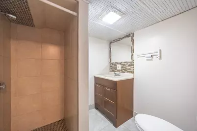 111 W Ashland St, Brockton, MA 02302 - Photo 37