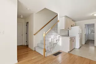 34 Pleasant St, Windham, NH 03087 - Photo 11