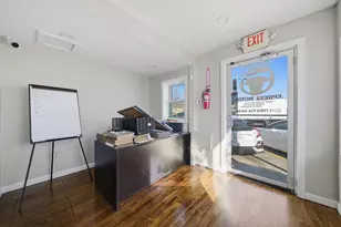 98 Foster St, Peabody, MA 01960 - Photo 21