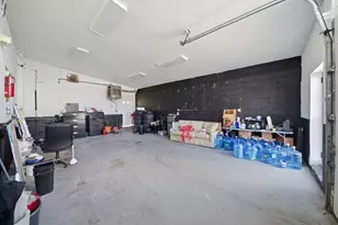 98 Foster St, Peabody, MA 01960 - Photo 25