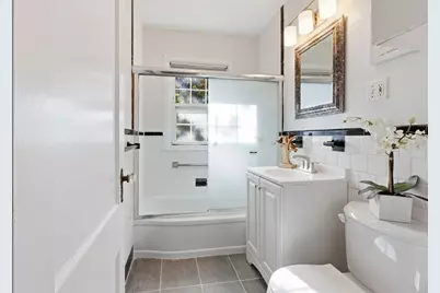 112 Maple St #6, Malden, MA 02148 - Photo 11