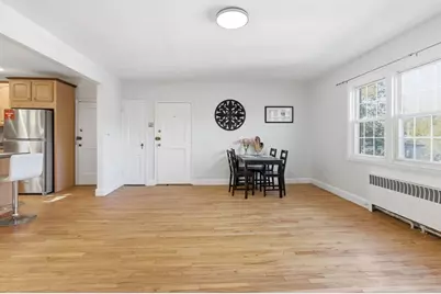 112 Maple St #6, Malden, MA 02148 - Photo 7