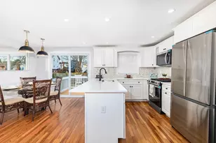 55 Summit St, Salem, MA 01970 - Photo 11