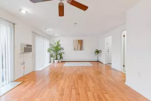 101 Edgelawn Ave, North Andover, MA 01845 - Photo 17