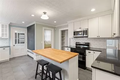 187 Pleasant St, Framingham, MA 01701 - Photo 13