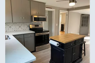 33 Maple St #2, Sterling, MA 01564 - Photo 3