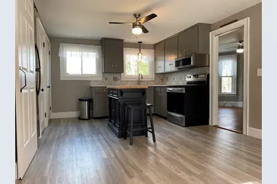 33 Maple St #2, Sterling, MA 01564 - Photo 5