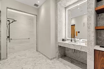 682 Atlantic Ave #49H, Boston, MA 02111 - Photo 25