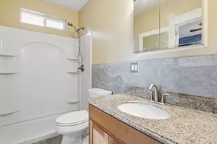 7 Columbine Rd, Worcester, MA 01609 - Photo 17