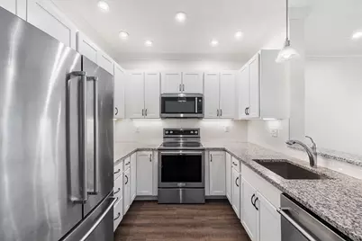 69 Foundry St #310, Wakefield, MA 01880 - Photo 7