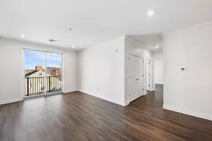 69 Foundry St, Wakefield, MA 01880 - Photo 9