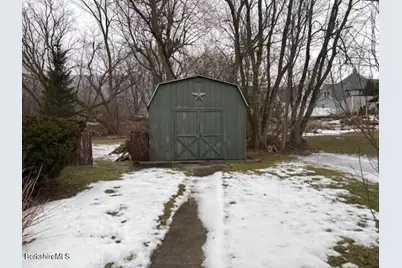7 Stevens Street, Adams, MA 01220 - Photo 15