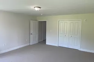 68 B Spring St, Mansfield, MA 02048 - Photo 5