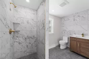 935 King St, Raynham, MA 02767 - Photo 7