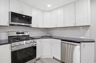 36 Main St, North Reading, MA 01864 - Photo 9