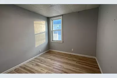 15 Hagraves St #1, Fall River, MA 02723 - Photo 5