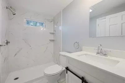 18 Huntington Ave, Plainville, MA 02762 - Photo 23