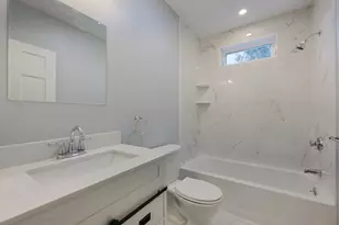 18 Huntington Ave, Plainville, MA 02762 - Photo 25