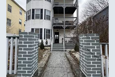 27 Harlow St, Worcester, MA 01605 - Photo 1