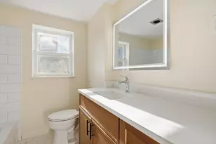 237 Main St, Reading, MA 01867 - Photo 13