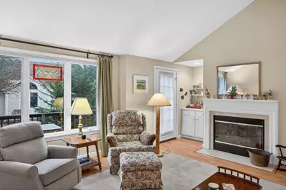 18 Windward St #18, Mashpee, MA 02649 - Photo 13