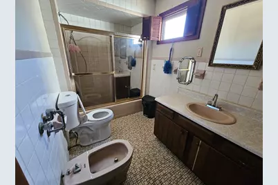 65 Beattie St, Fall River, MA 02723 - Photo 5