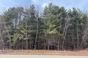 79 Favorite Ln, East Longmeadow, MA 01028 - Photo 1