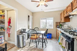 78R Mt Vernon St, Somerville, MA 02145 - Photo 5