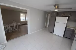 15 S Genesee, Revere, MA 02151 - Photo 33