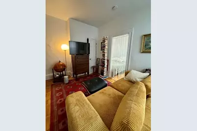 47 Revere St #7, Boston, MA 02114 - Photo 3