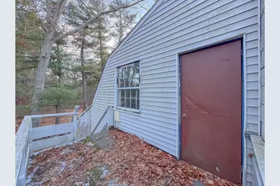 129 Thomas St, Middleborough, MA 02346 - Photo 41