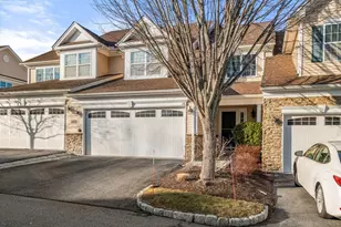 28 Bowood Ln, Marlborough, MA 01752 - Photo 1