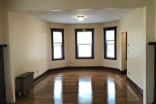 36 Seymour St, Boston, MA 02131 - Photo 9