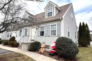 25 W Howard St, Quincy, MA 02169 - Photo 1